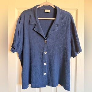 The Vermont Country Store Women’s Size 2X Navy Blue Short Sleeve Shirt Top